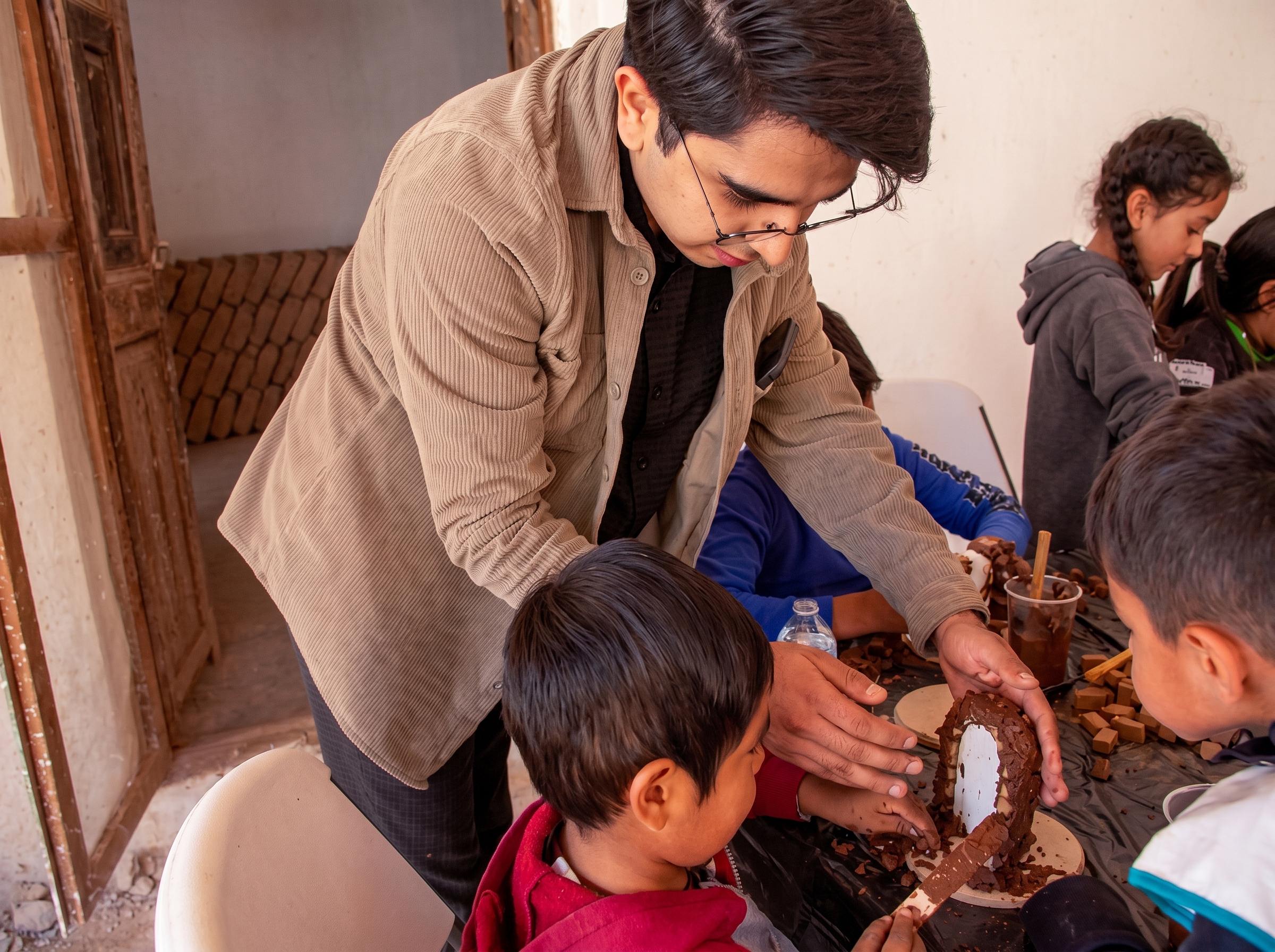 Taller construyendo con tierra
